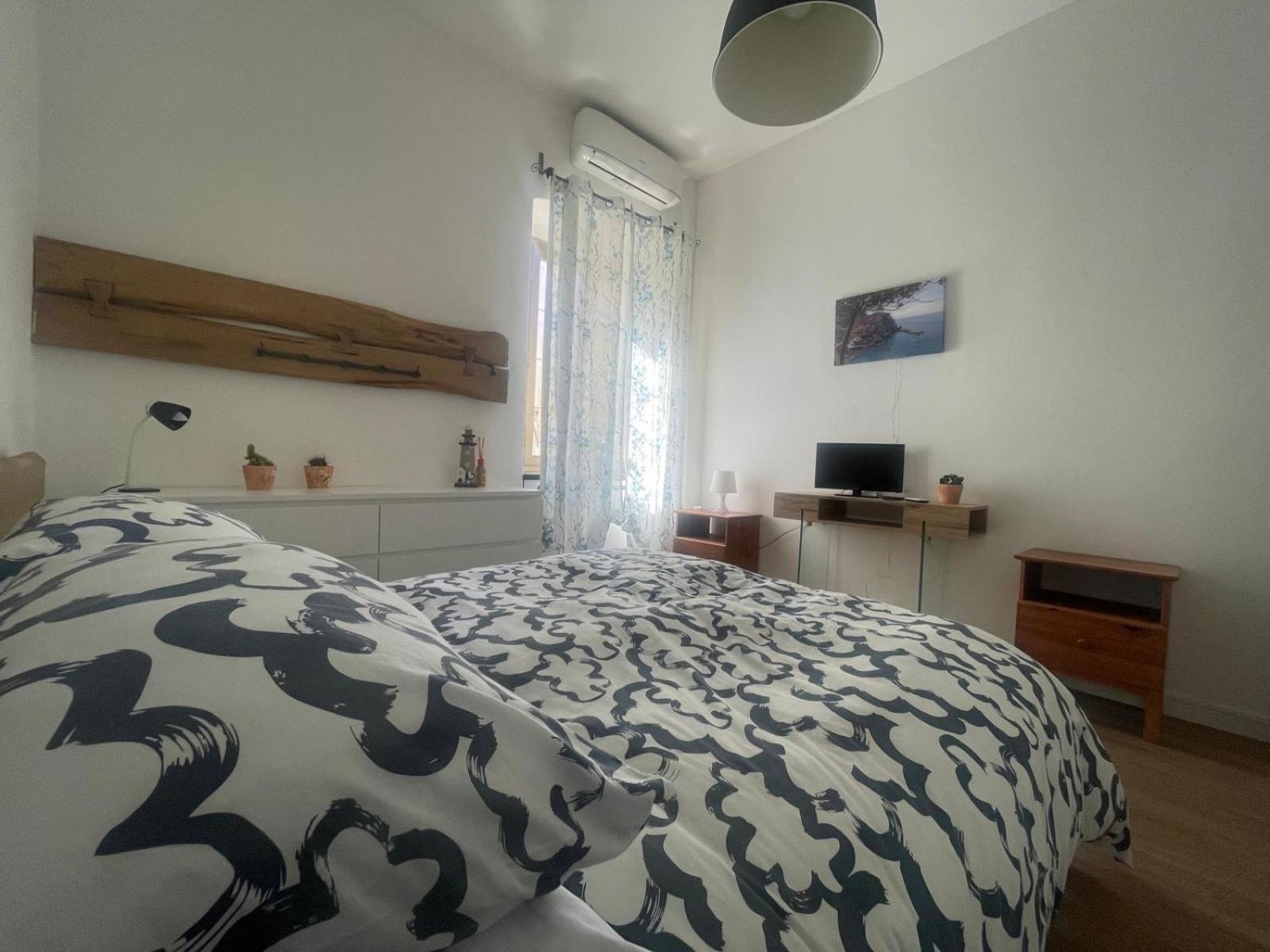 Orizzonte - 5 Terre, Via Fratelli Rosselli 11, Centro Storico-Stazione Centrale Con 2 Camere Da Letto La Spezia Exterior foto